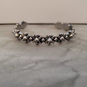 💖 J.Crew Antiqued Distressed Silver Bangle Bracelet 💖